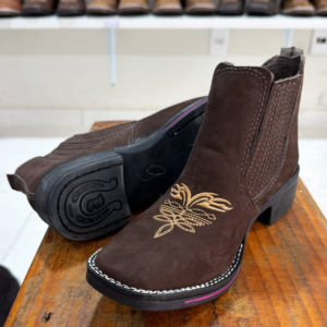 Botina Country Feminina Café Bordada Cano Curto