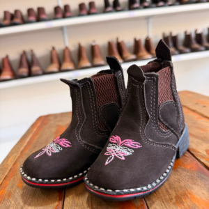 Botina Country Infantil Preta com Bordado Rosa